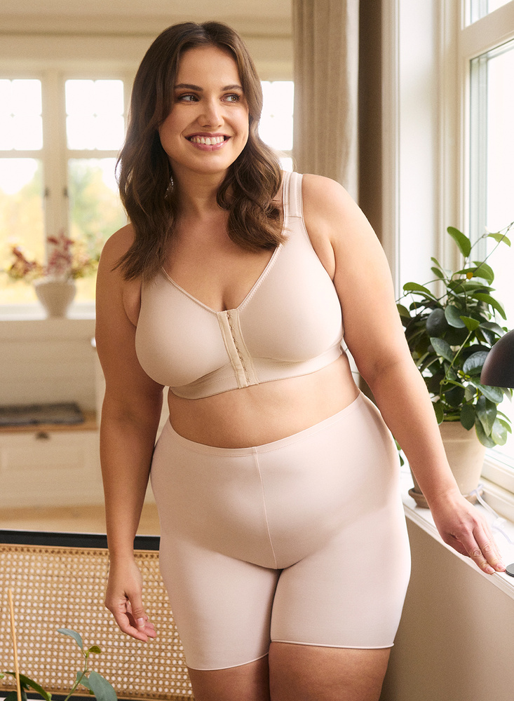 Clean Curves Soft Bra Front Fastening Coolmax Moul