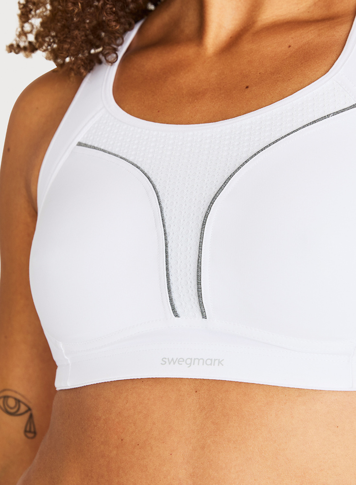 Dynamic Intense Sport Bra Moulded Cups