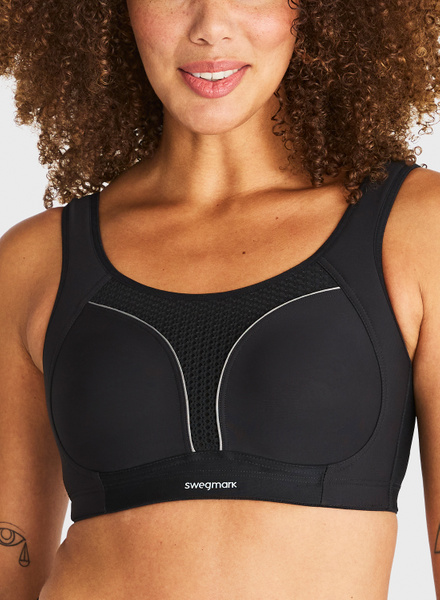 Dynamic Intense Sport Bra Moulded Cups