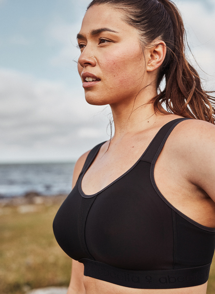 Kimberly Sport Bra Moulded Cups