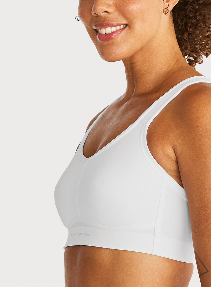 Courage Sports Bra Moulded Cups