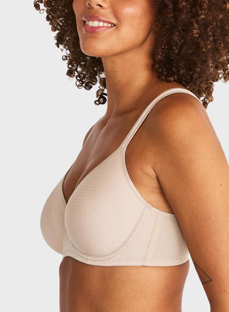Smooth Line Wire Bra Padded